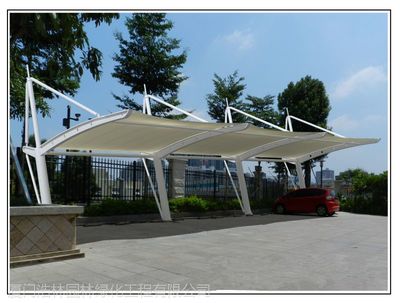 南平膜結(jié)構(gòu)車(chē)棚與張拉膜雨棚 打造建陽(yáng)、建甌、武夷山多功能景觀設(shè)施